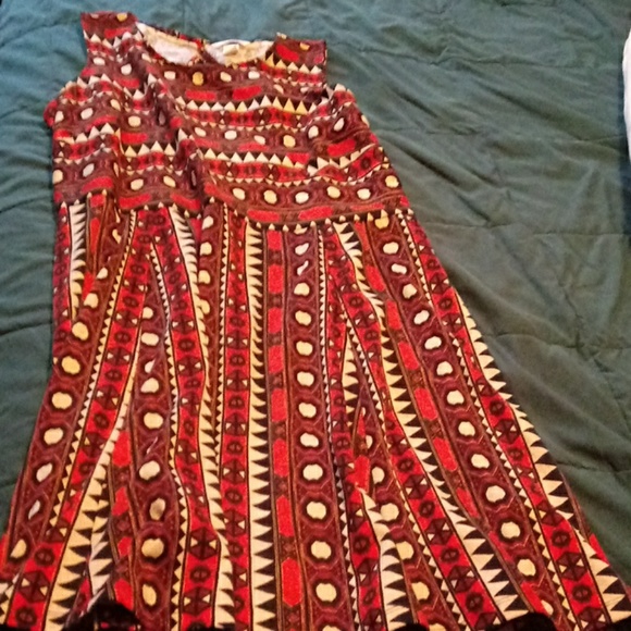 Dress - Picture 1 of 3